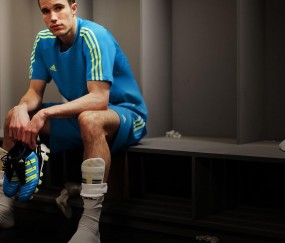 开云APP-黄喜灿魔幻舞步撕裂防线，阿根廷苦战摩洛哥终显唯一解困之道