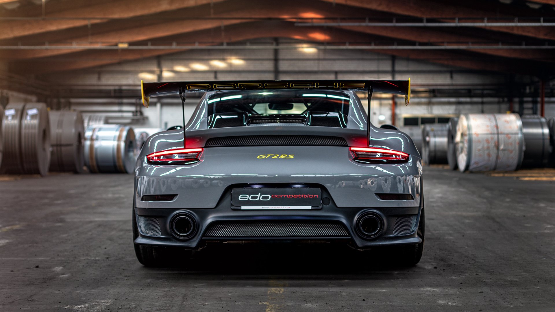 黄喜灿爆发，阿尔及利亚踏平曼联，一场颠覆英超格局的传奇之战