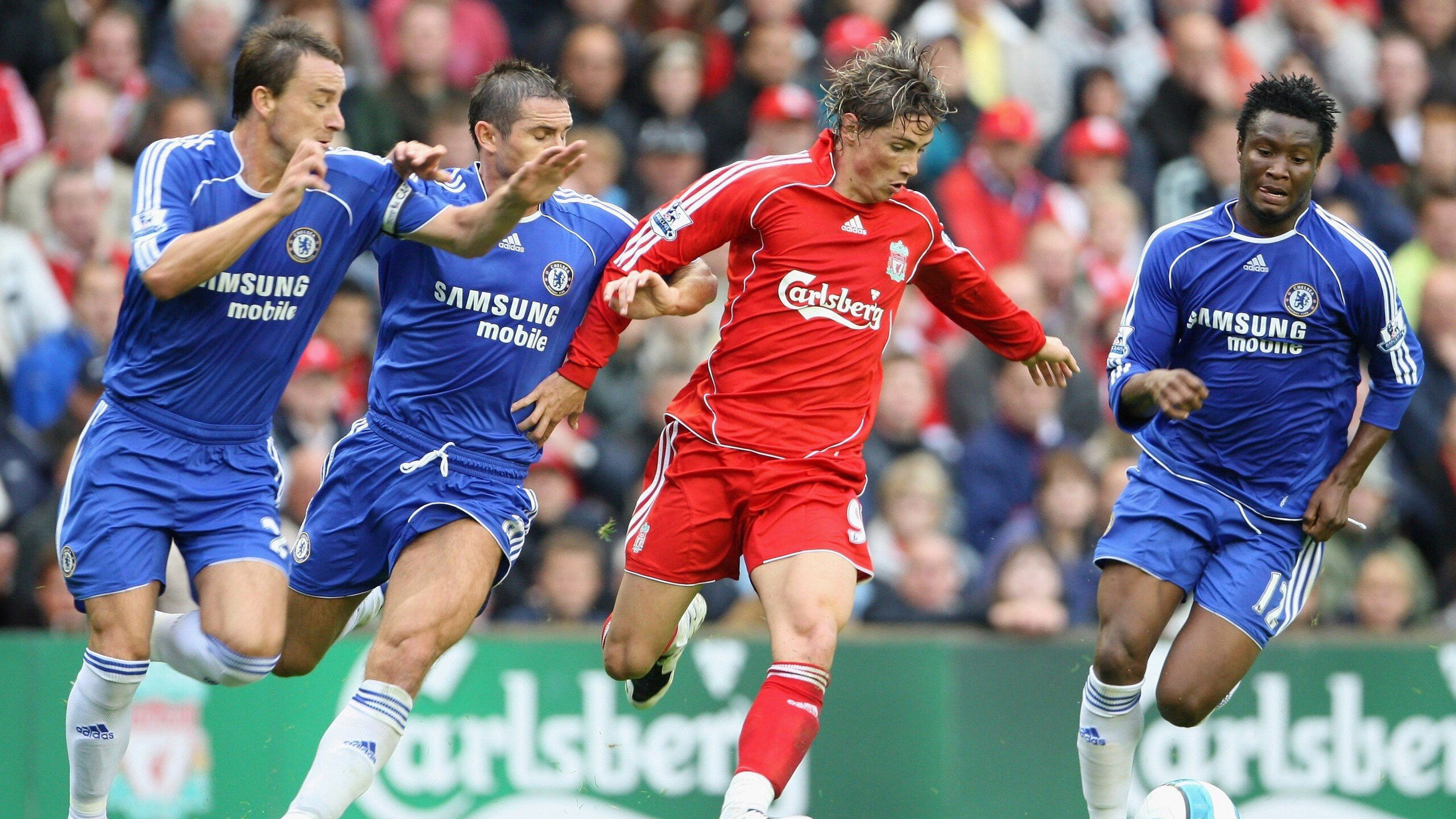 跨界巅峰，当NBA国王决战尼克斯，F1赛道上的贝恩时刻如何重写争冠剧本