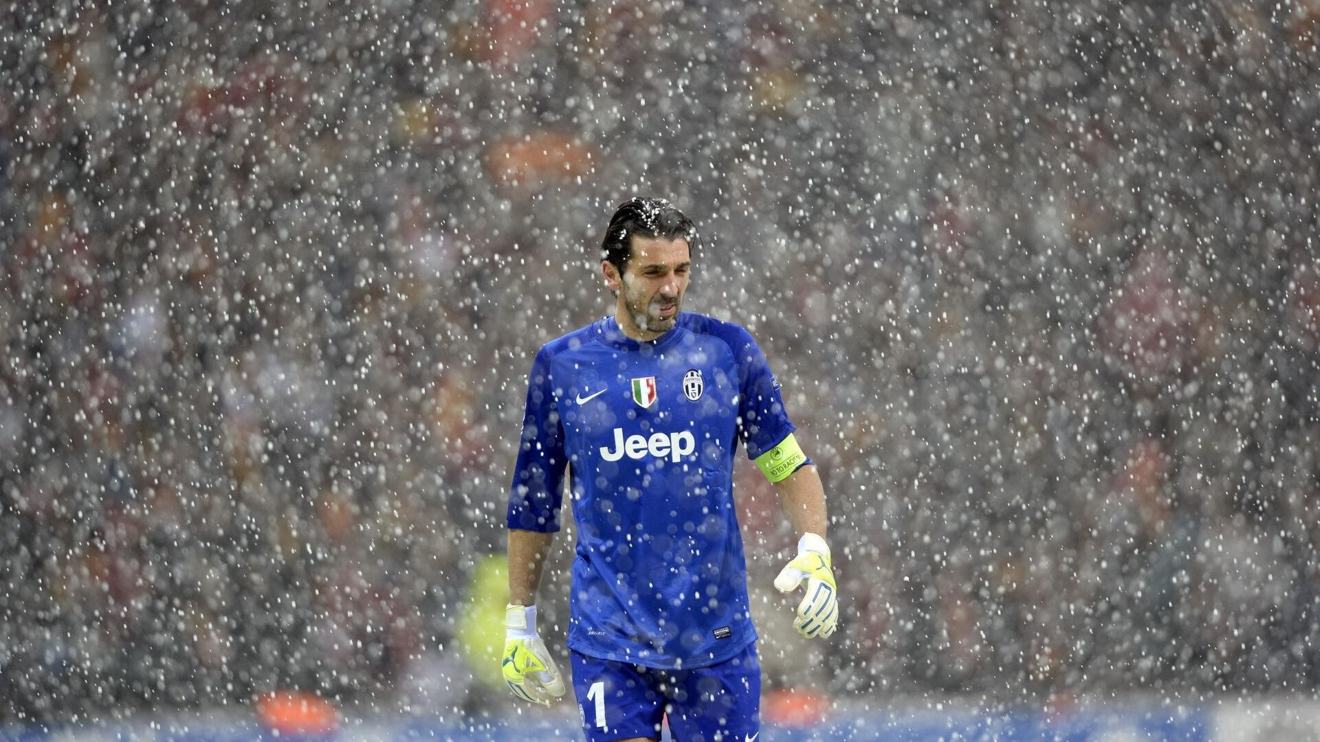 阿劳霍大场面先生，当英格兰对阵克罗地亚，谁将主宰关键战役？