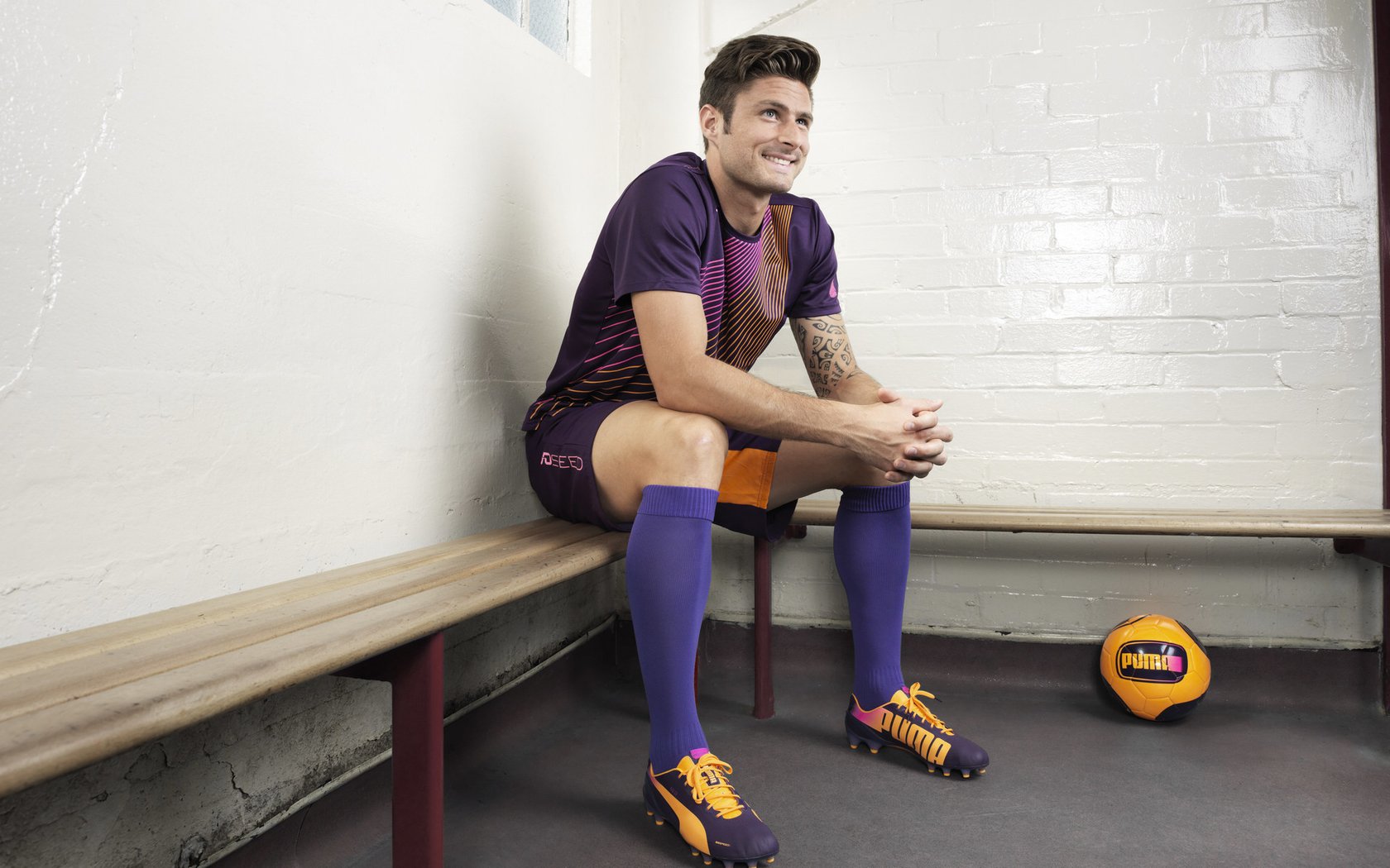 从摩纳哥到美加墨，劳塔罗的双线传奇—当欧冠争冠战经验照亮世界杯征途